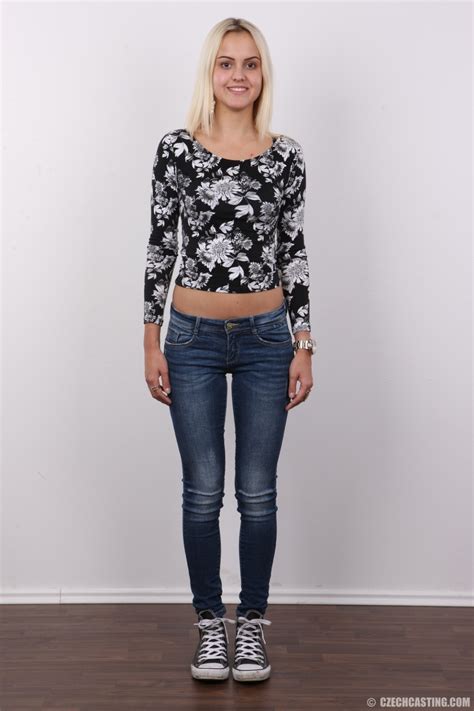 Pretty Blonde Girl Poses Naked Porn Pictures XXX Photos Sex Images 2688254 PICTOA