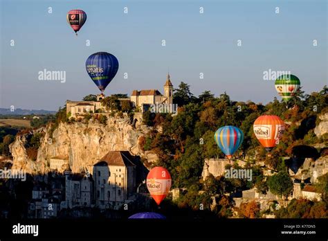 Rocamadour France Hot Air Balloon Hi Res Stock Photography And Images