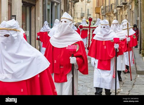 Italy Sicily Enna Good Friday Procession Stock Photo Alamy