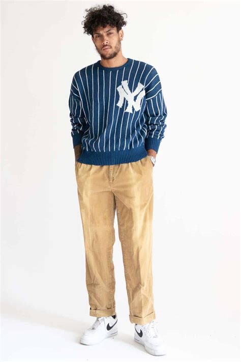 Vintage New York Yankees Sweater - Ragstock.com