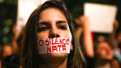 Lei Maria Da Penha Avança Mas Silenciamento Social Permanece