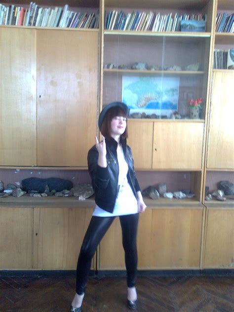 Amateur Girls Shiny Leggins Noch Ein Kleiner Mix