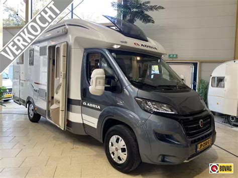 Adria Matrix Plus Sl Enkele Bedden Vol Leder Bij Henk Pen Campers