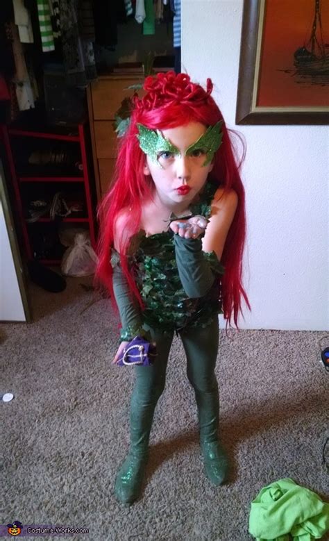 Poison Ivy Girls Homemade Costume Photo 23