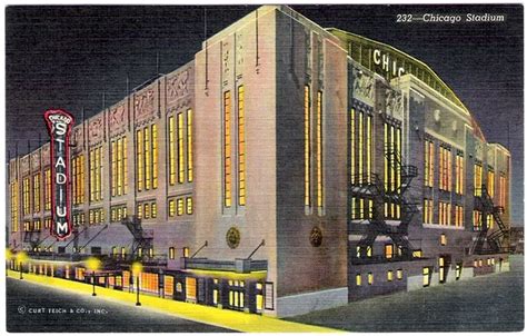 The "Madhouse" Architecture of Chicago Stadium - Chicago Detours