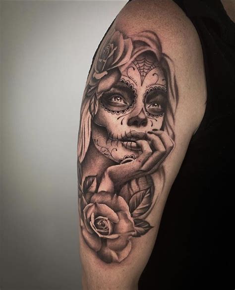 Dia De Los Muertos Shoulder Tattoo Feminine Skull Tattoos Candy Skull Tattoo Skull Girl Tattoo