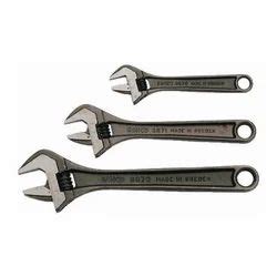 Adjustable Spanners - Adjustable Wrench Suppliers, Traders & Manufacturers