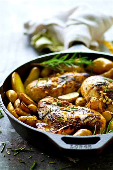 One Pot Rosemary Garlic Chicken And Fingerling Potatoes