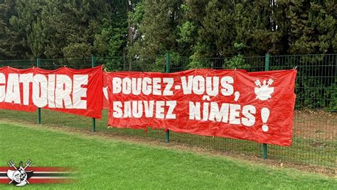 Appel au rassemblement des supporters avant Nîmes Reims France Bleu