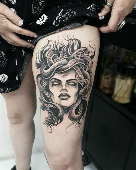 Tatuagem De Medusa Significado E 74 Fotos Para Inspirar Fashion