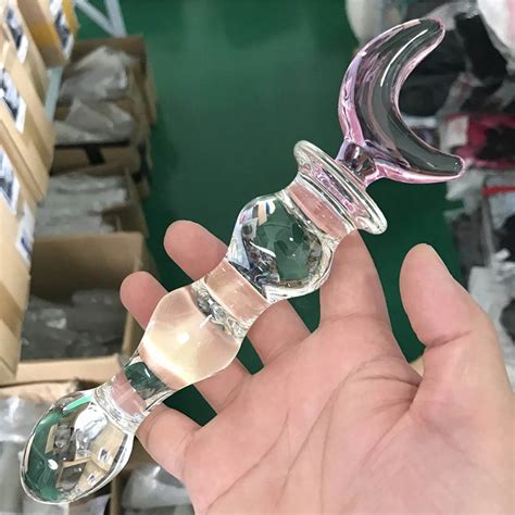 8 4 Crystal Heart Of Glass Dildo In Pink Glassdildo Shop