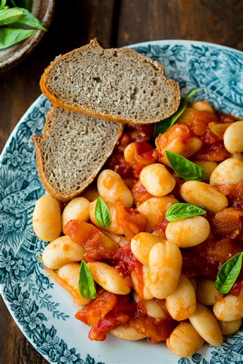 Haricots blancs à la tomate Cuisiner les légumineuses