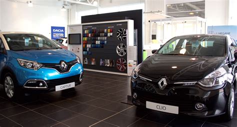 Right Car opens new Renault Dacia dealership, looks to further growth ...