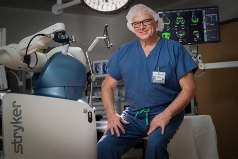 Memorial Health Blog Local Orthopedic Surgeon Completes 1 000th Robot