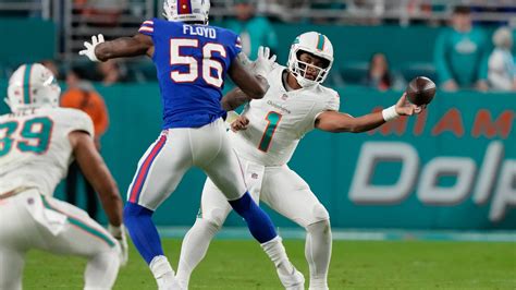 Tua Tagovailoa Secures Nfl Top Passer For 2023 First Dolphins Qb Since Dan Marino