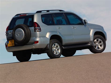 Toyota Land Cruiser (120) Prado 3.0 D-4D (163 Hp) 2002 - 2007 Specs and ...