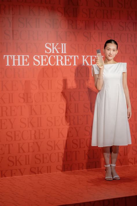 「sk Ii」イベントセレモニーに綾瀬はるかが登場 肌年齢は27歳、気になる美容法は？