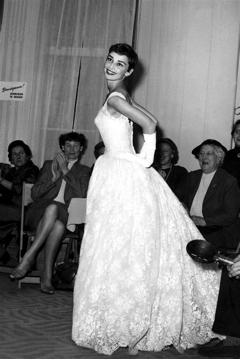 What A Babe Audrey Hepburn Wedding Hepburn Style Audrey Hepburn