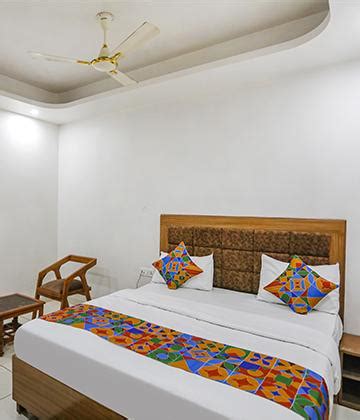 Hotels In Mamura Noida Book Best Hotel Room From Rs