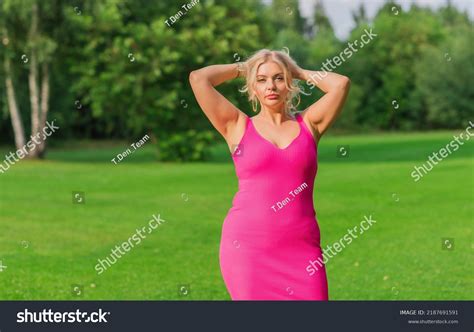 Woman Blonde Chubby Images Stock Photos Vectors Shutterstock