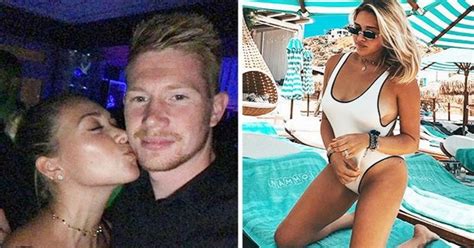 Kevin De Bruynes Wife In Hot Bikini Snap As Man City Star Enjoys