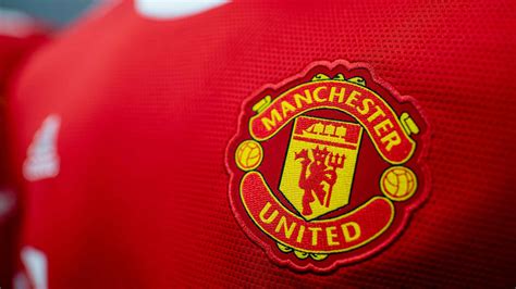 Incredible Details In The New Man Utd Home Kit For 202122 Manchester