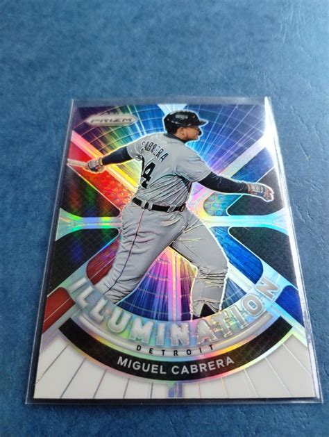 Miguel Cabrera Red White Blue Illumination Prizm Panini Prizm Il