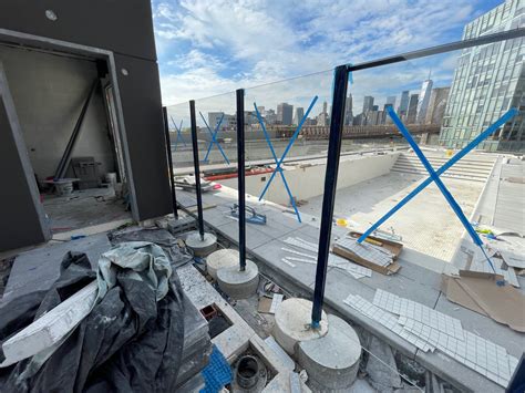 CIELO POST WINDSCREEN SYSTEM - Glass Pool Fence & Railing Installer