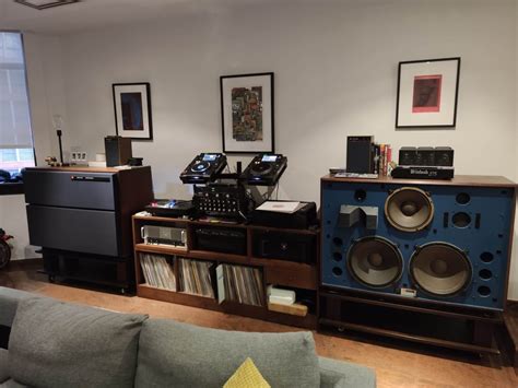 jbl  worth  raudiophile