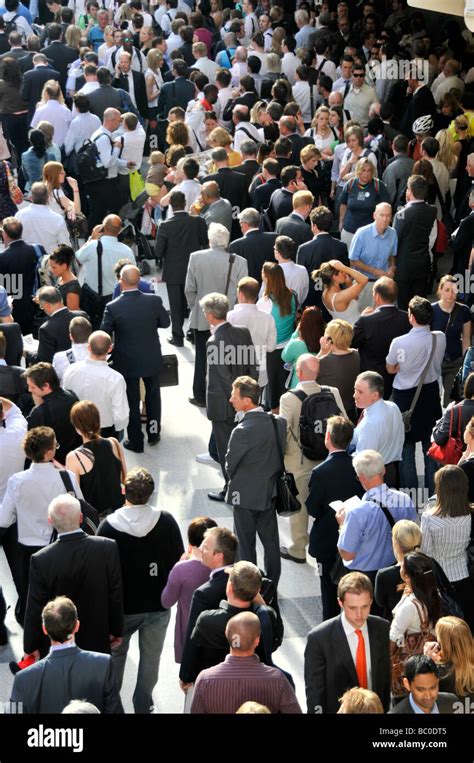 Crowd Of People Liverpool Street Train Station Office Workers Commuters