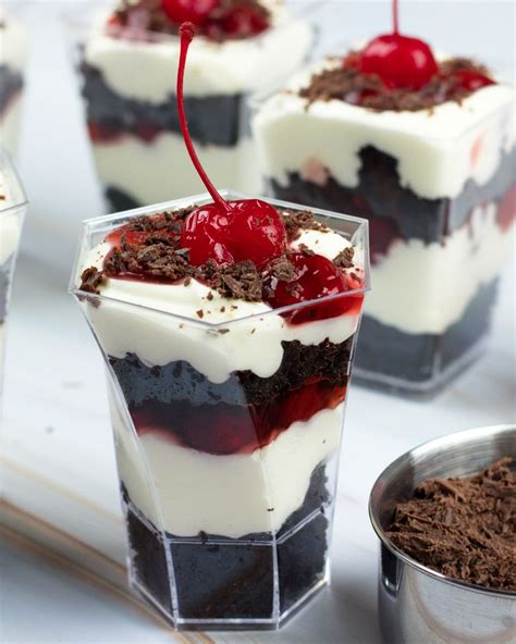 Mini Dessert Cups For Parties No Bake Dessert Ideas Mini Dessert