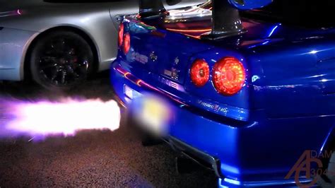 Nissan Skyline GTR R34 - Anti-Lag, LAUNCHES! | FunnyDog.TV