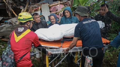 Pemakaman Jenazah Korban Gempa Cianjur Foto Tempo Co