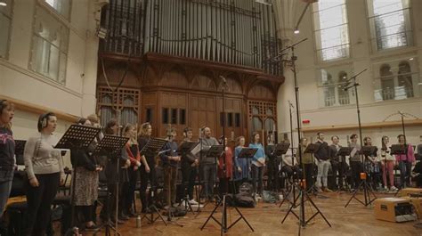 Spitfire Audio präsentiert Originals Epic Choir SOUND RECORDING