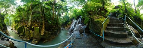 Kanto Lampo Waterfall. Ubed Bali. Indonesia 360 Panorama | 360Cities