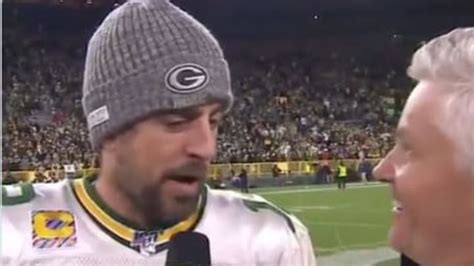 VIDEO: Aaron Rodgers Gives Interview in Spanish and Absolutely Crushes it