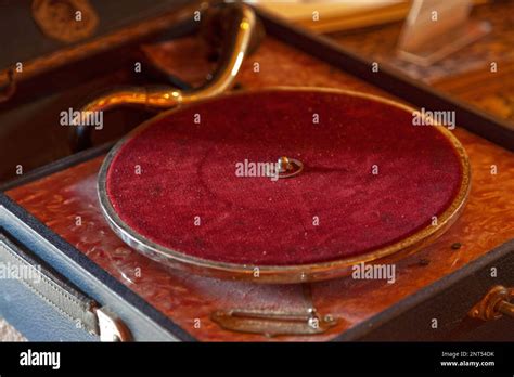 Close Up On A Vintage Portable Gramophone Stock Photo Alamy