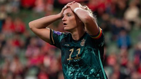 Nations League DFB Frauen verpatzen Auftakt gegen Dänemark SHZ