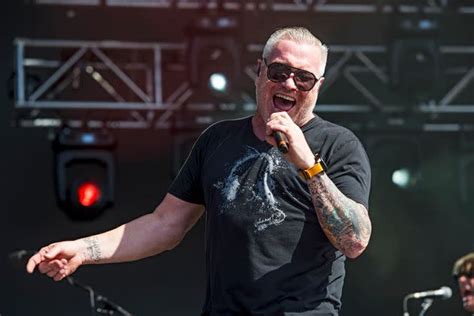 Muere Steve Harwell vocalista de Smash Mouth a los 56 años de edad