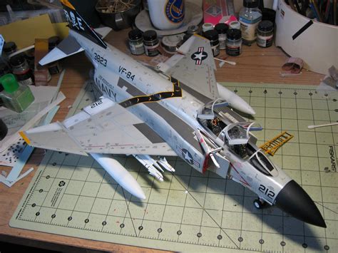 1 32 F 4j Phantom Ii Vf 84 Jolly Rogers Model Airplanes Model