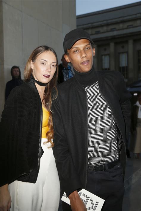 Photo Le Chanteur Stromae Et Sa Femme Coralie Barbier D Fil De