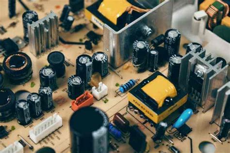 What are the Different Types of Semiconductor?