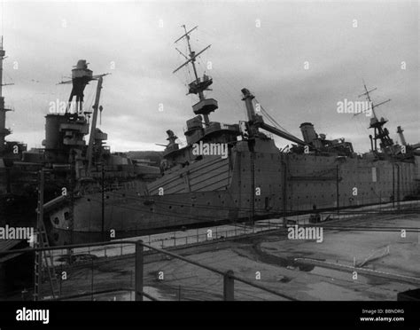 Events Second World War Wwii France Scuttling Of The French Fleet In Toulon 27 11 1942