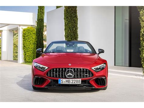 2022 Mercedes-Benz SL-Class Pictures: | U.S. News