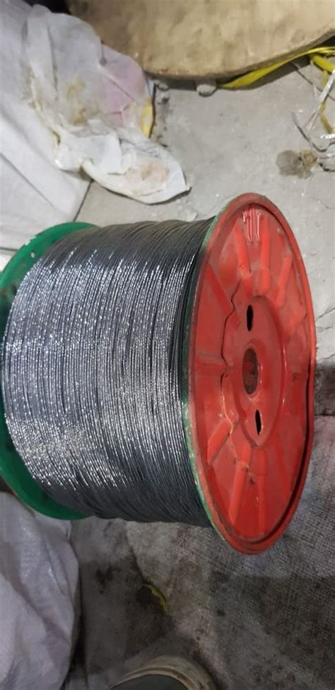 Silver Iron Fencing Wire For Jhatka Machine 1 5mm At Rs 2100 Roll In