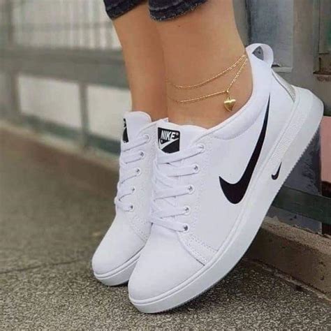 Los 5 Mejores Tenis Blancos Para Mujeres LaMasDiosa LifeStyle