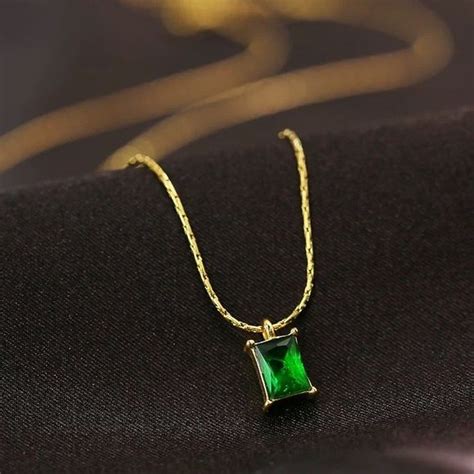 18k gold green emerald necklace,green emerald pendant necklacegreen gem ...