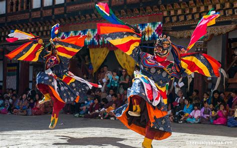 Paro Festival Holidays Paro Tsechu Tour Heavenlybhutan