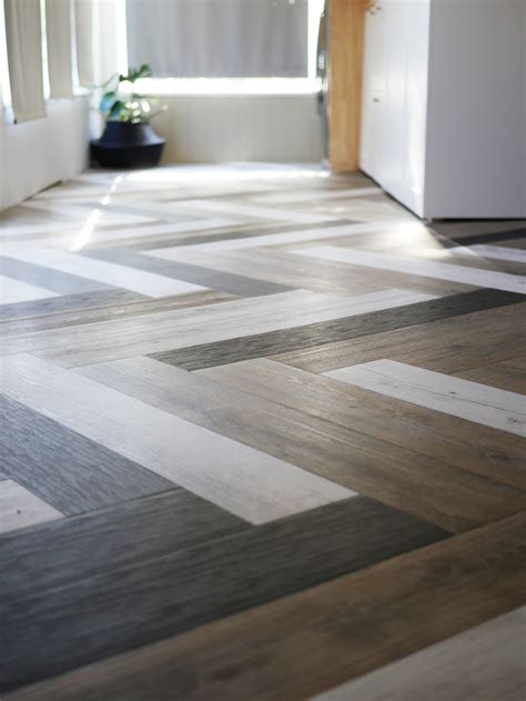 Styles Of Herringbone Finfloor