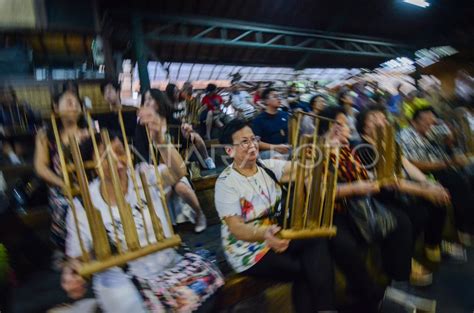 Target Kunjungan Wisatawan Mancanegara Antara Foto